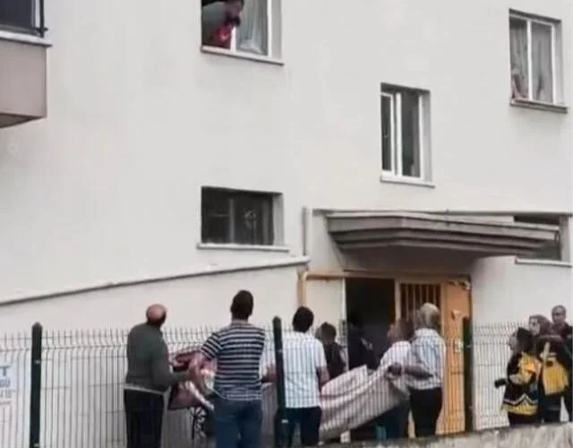 3 yaşlı qızını girov götürən atanı polis zərərsizləşdirib